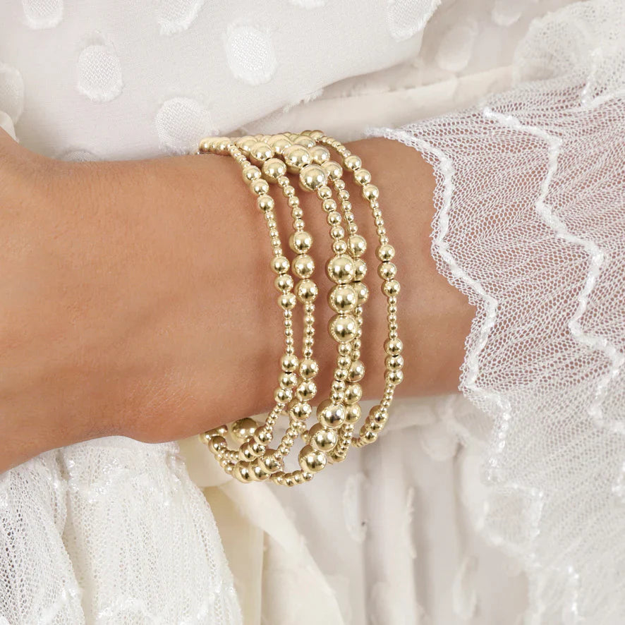 Perfect Picnic Date: How to Style Your Summer Look