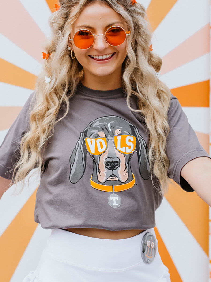Tennessee Smokey Wearing Sunglasses