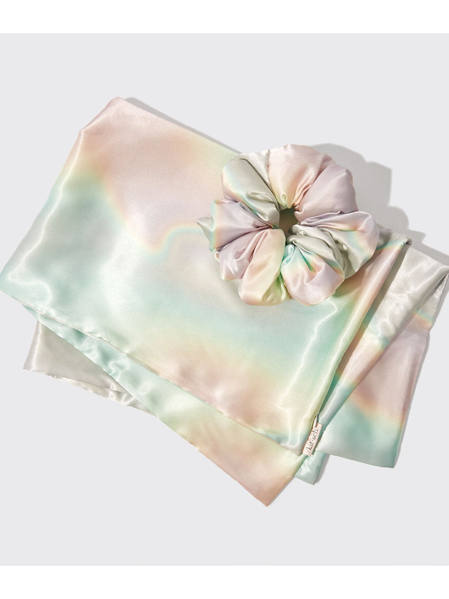 Satin scrunchie and pillowcase