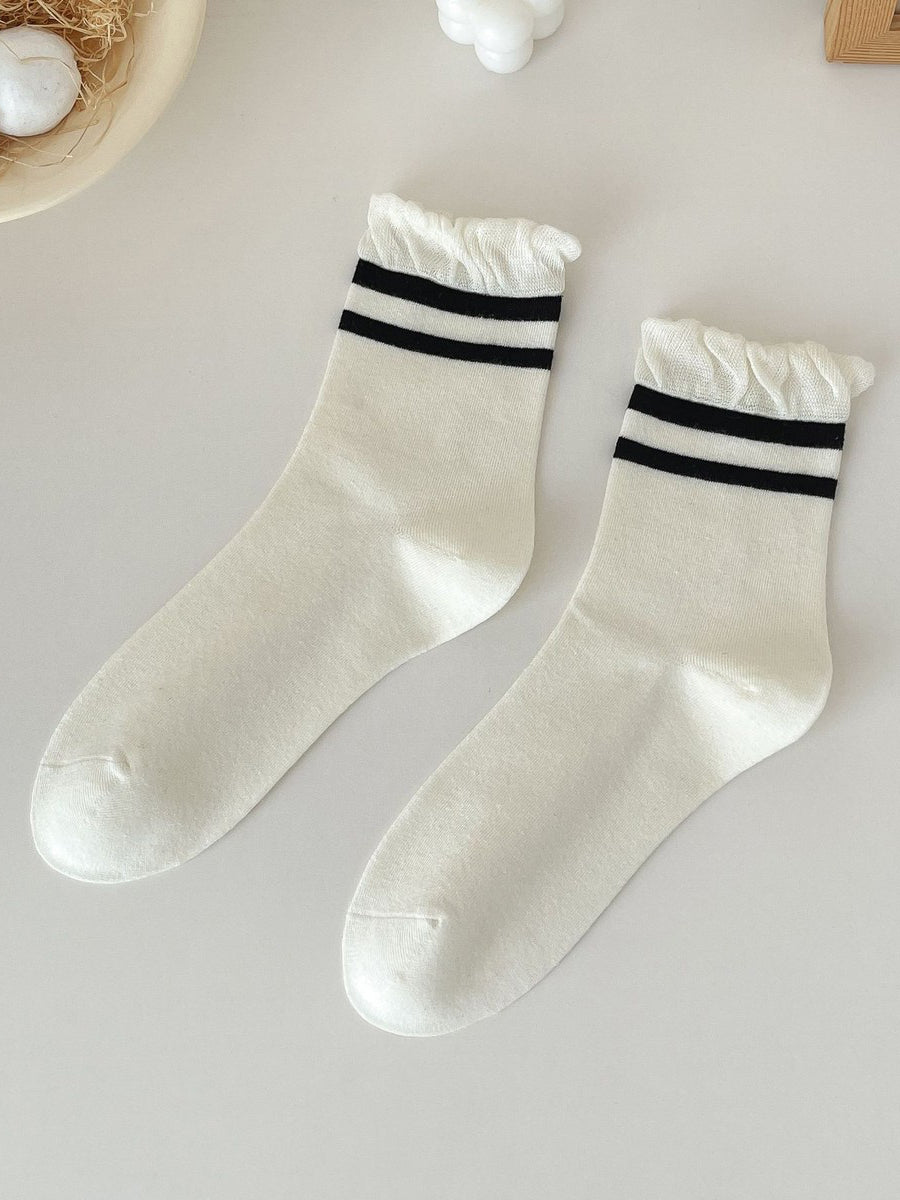 Ankle Socks with Stripes and Top Ruffle