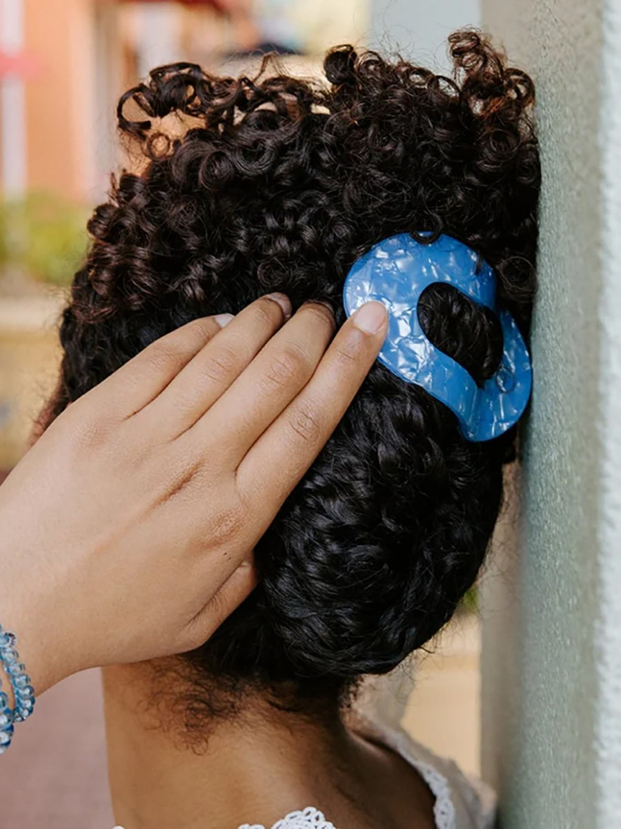 Teleties Blue Lagoon Medium Flat Round Hair Clip