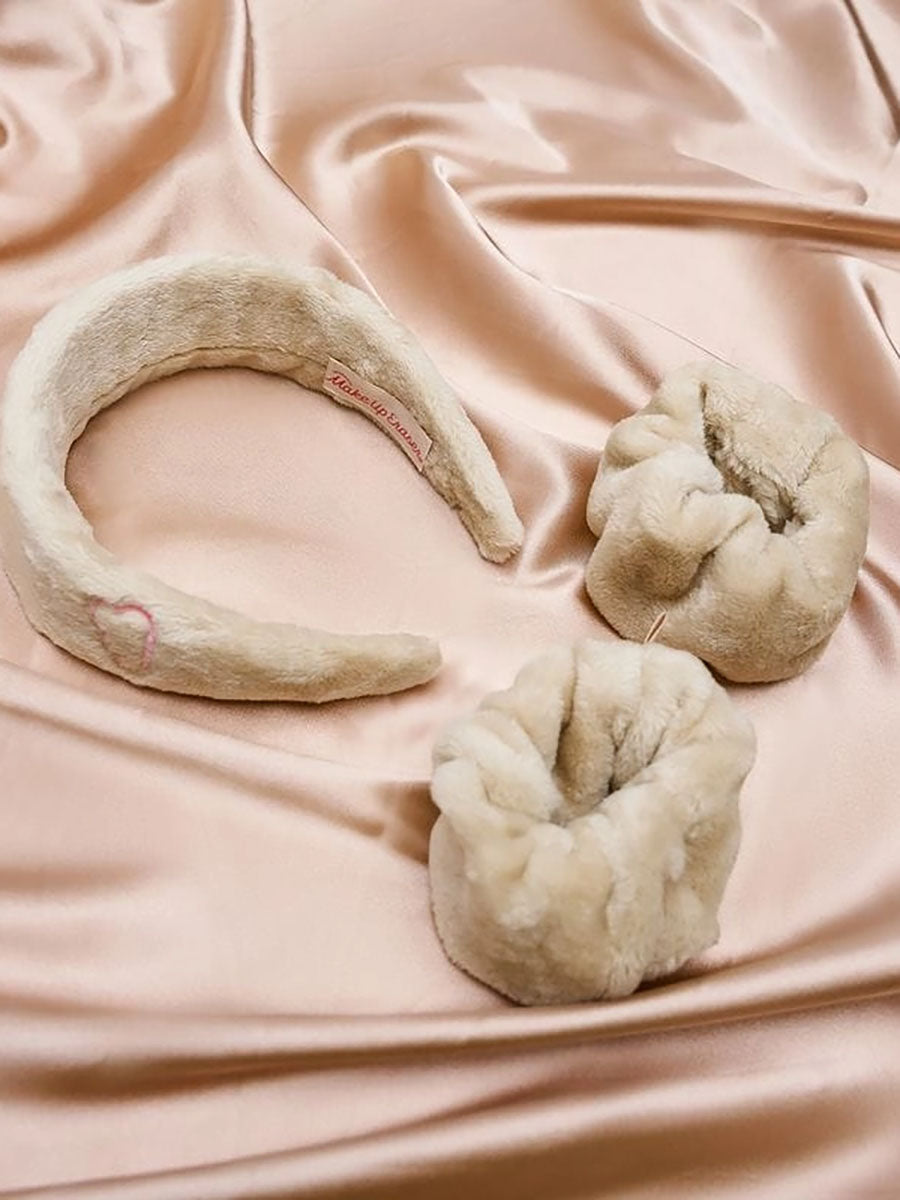 Wrist scrunchies and no-drip headband