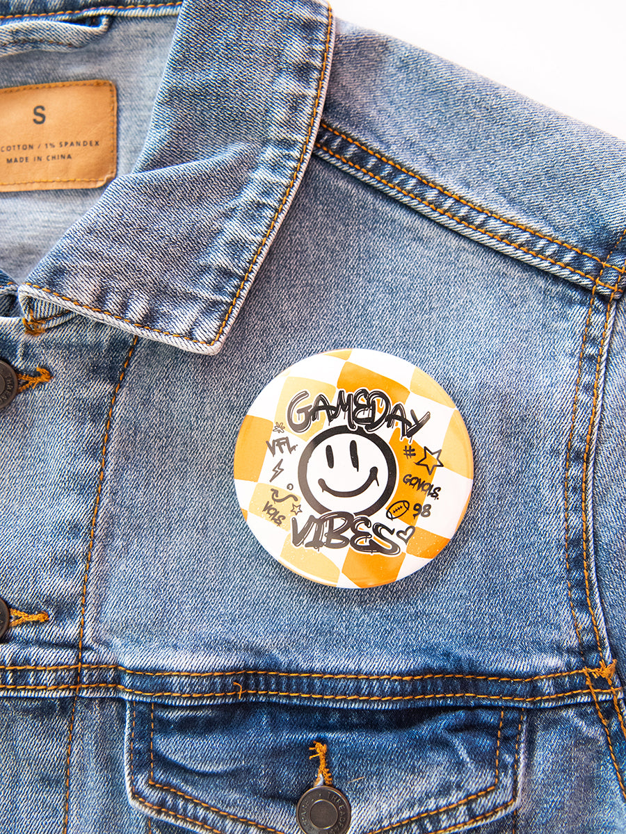 3" UT Gameday Vibes Button