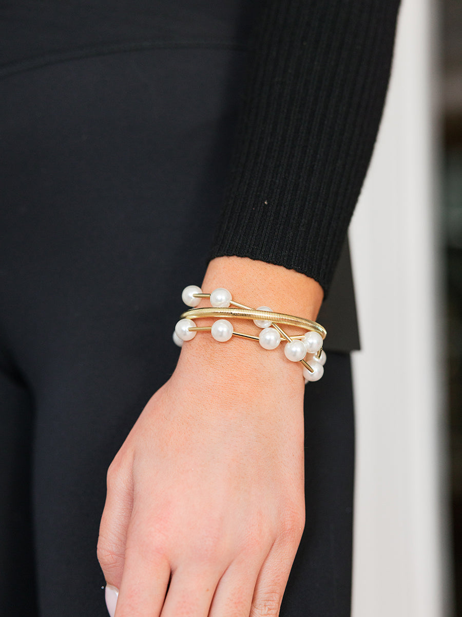 Pearl and Herringbone Bracelet Set