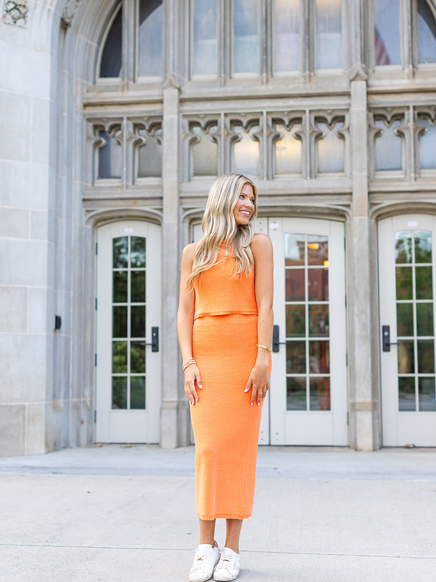 Crop Top and Skirt Set (2 Colors)