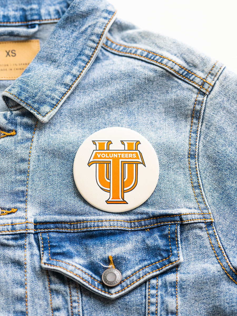 Interlocking UT Volunteers Button