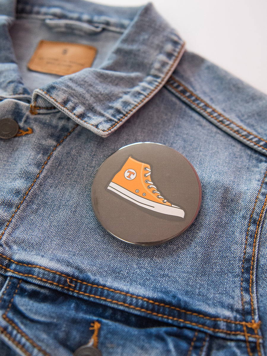 UT Power T Sneaker Button