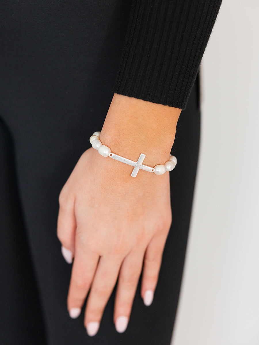 Freshwater Pearl Cross Stretch Bracelet