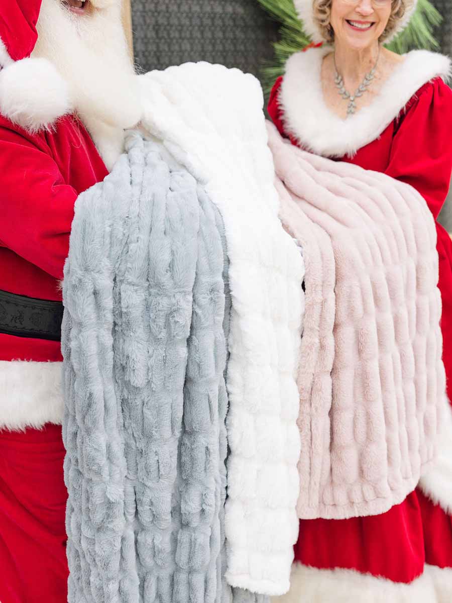 Luxurious Ruched Throw Blanket (4 Colors) **Doorbuster**