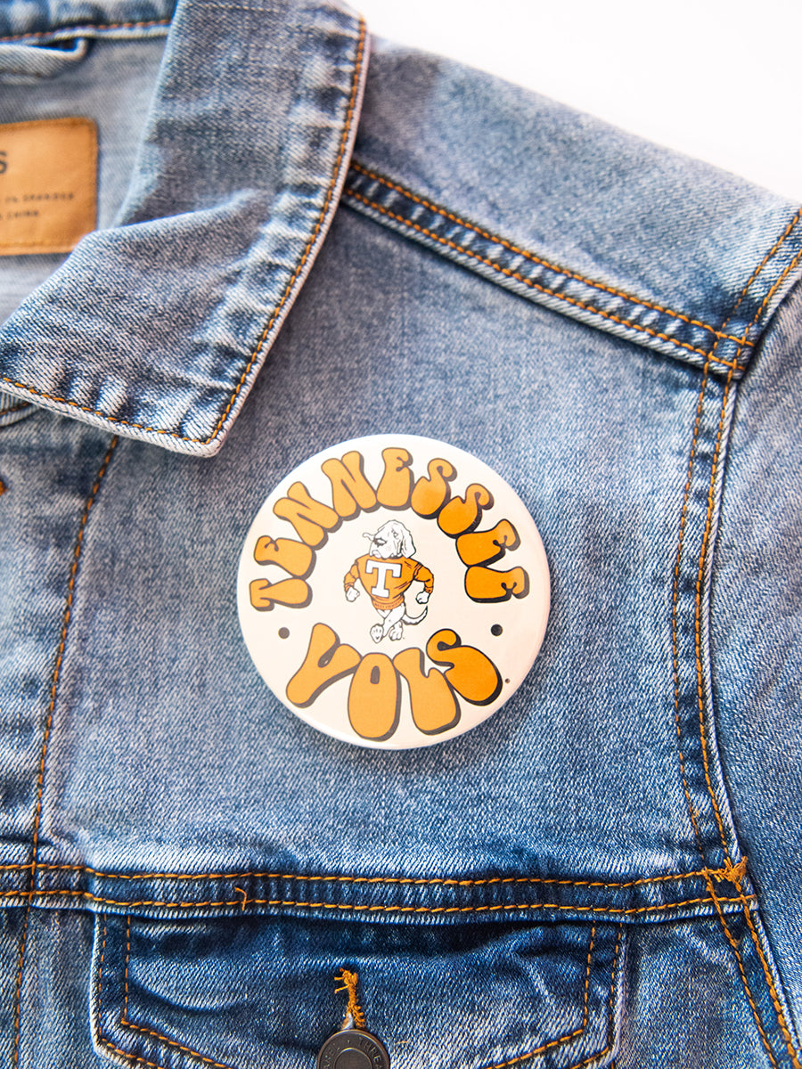 Smokey Struts Tennessee Vols Button
