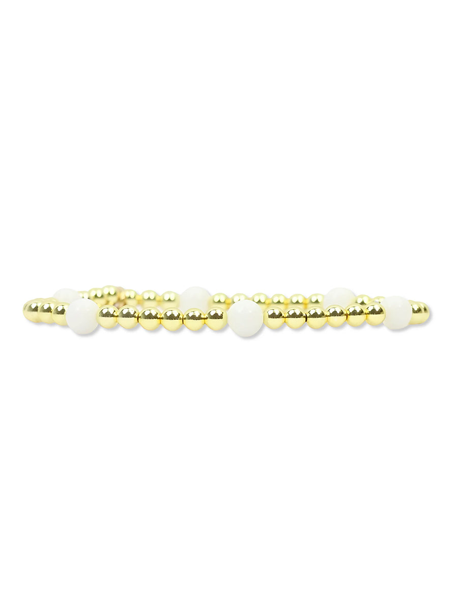 White and gold bead bracelet