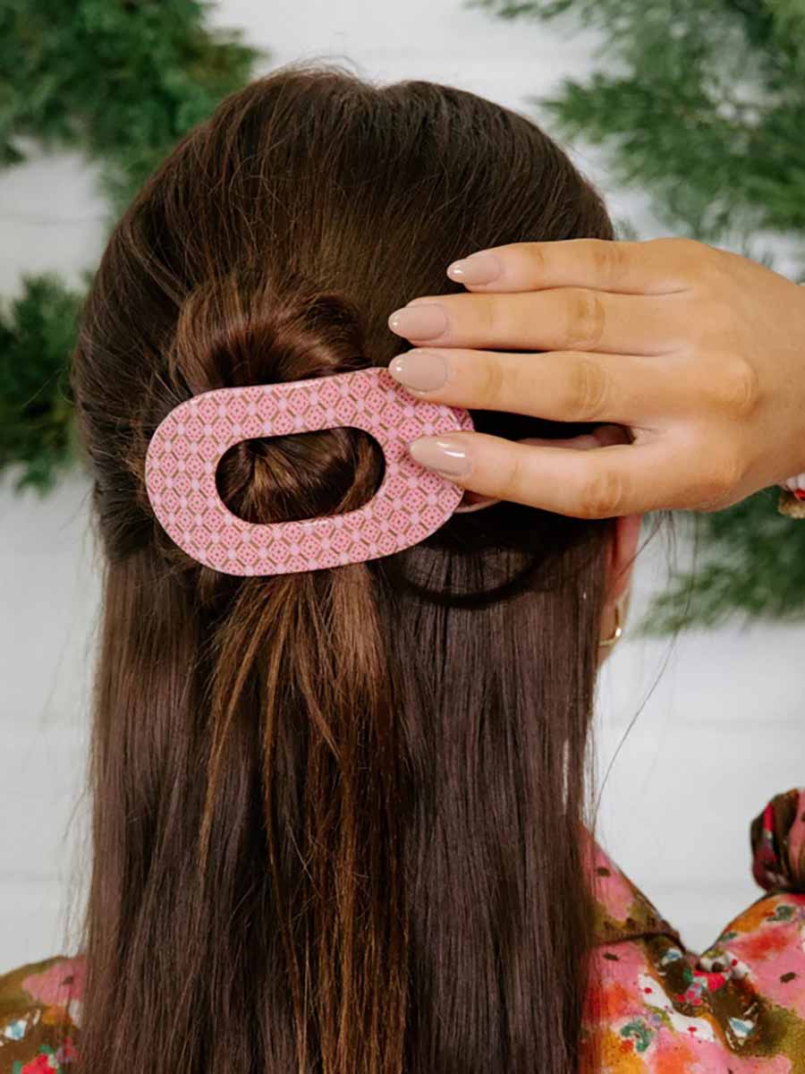 Berry Flat Round Hair Clip