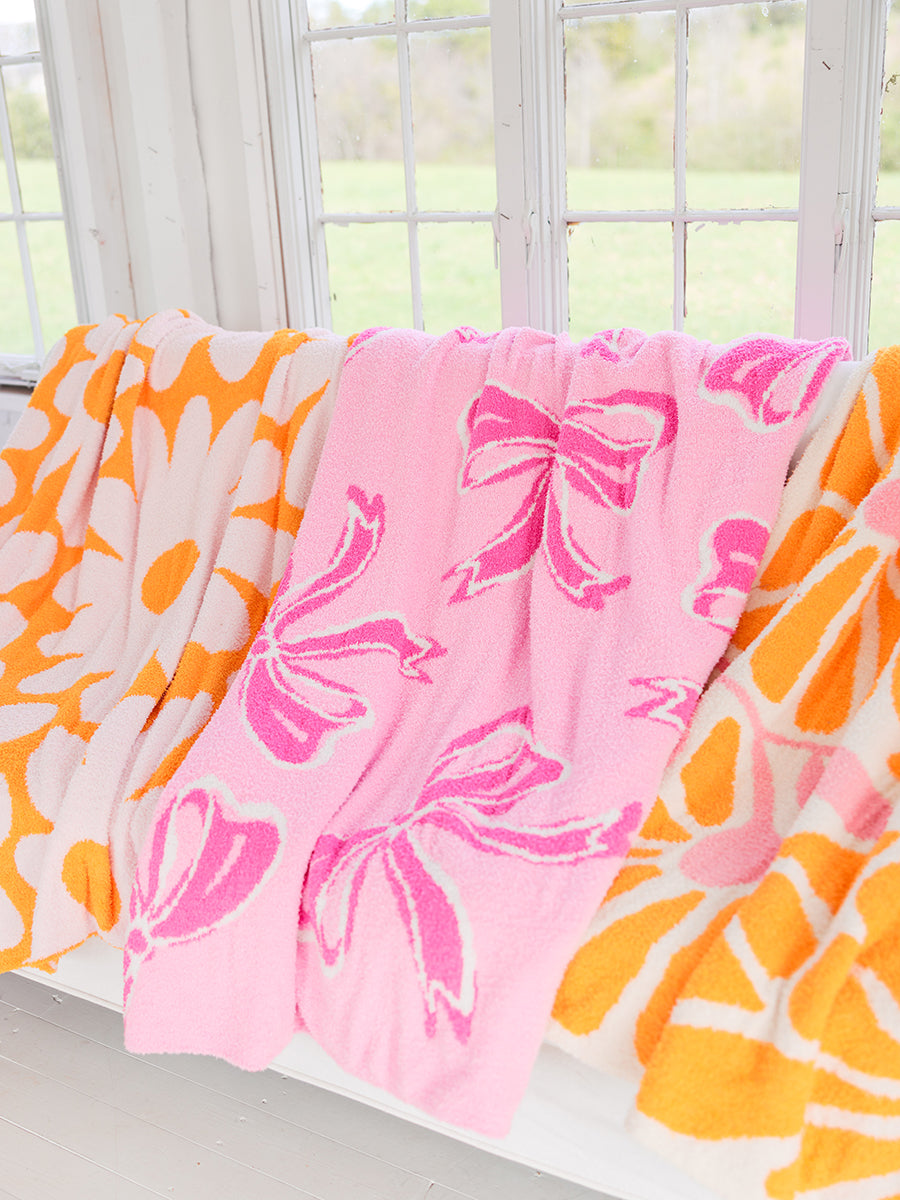 Floral and Bows Throw Blankets (5 Styles) *Doorbuster*