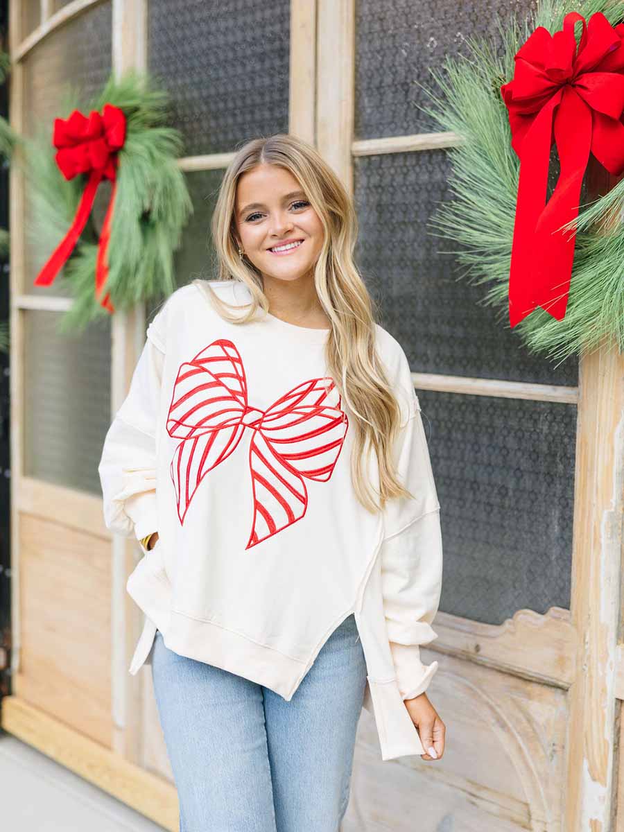 Velvet Embroidered Red Bow Sweatshirt (2 Colors)