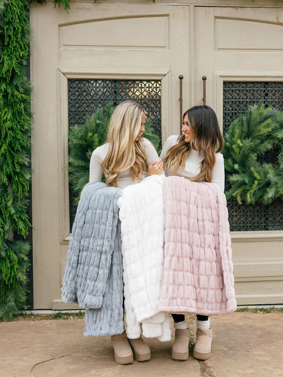 Luxurious Ruched Throw Blanket (5 Colors) **Doorbuster**