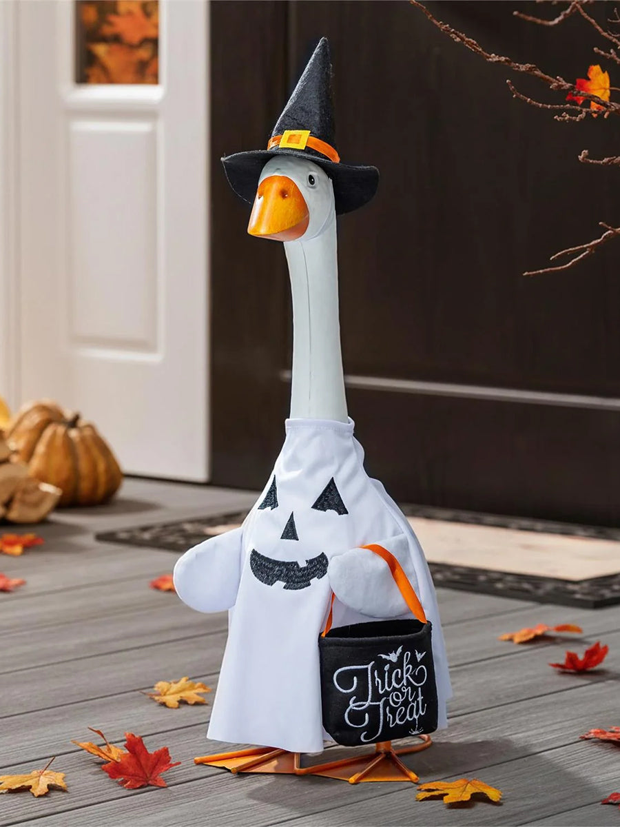 Giddy the Goose Outfit (8 Styles)