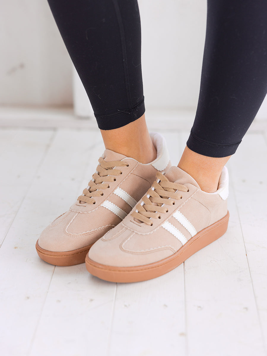 Miel 75 Nude and White Sneakers