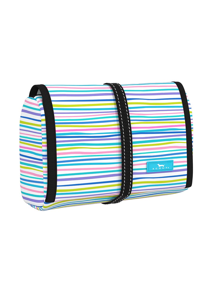 Scout Hanging Toiletry Bag