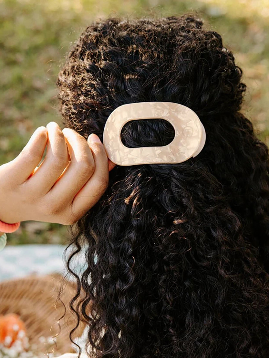 Teleties Soft Surf Medium Flat Round Hair Clip