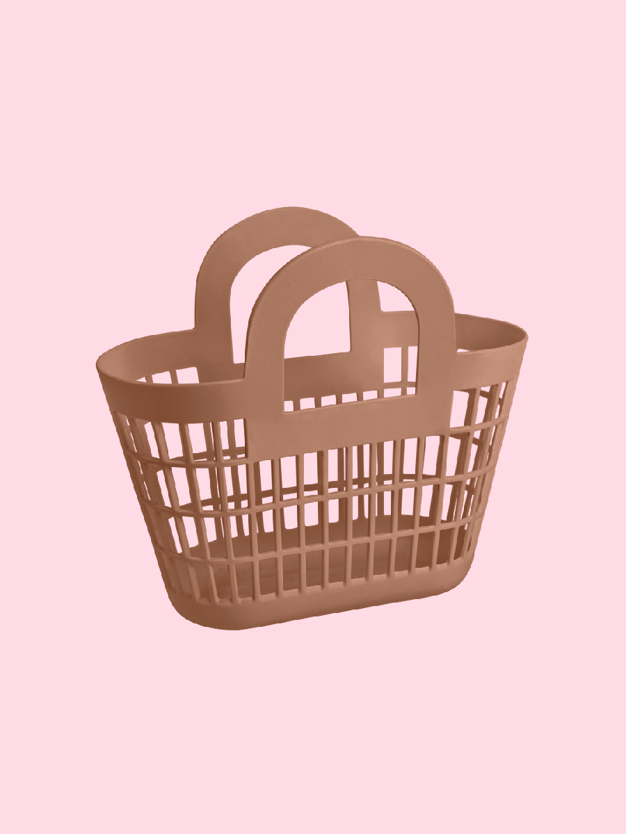 brown plastic tote basket