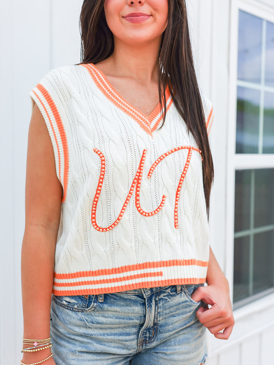 UT Cableknit Sleeveless Sweater